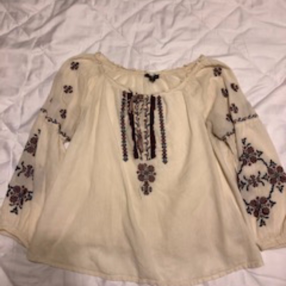American Eagle  Embroidered Blouse
